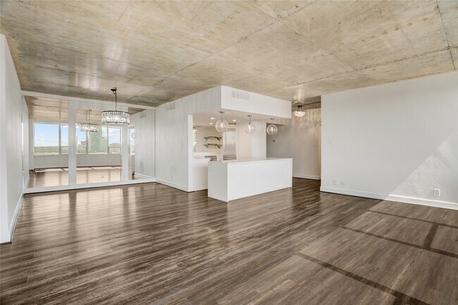 Photo - 2701 Westheimer Rd Unit 12E