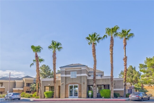 Photo - 8070 W Russell Rd Unit 1061