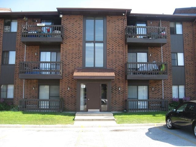 Photo - 6409 Country Ridge Dr Apartamentos
