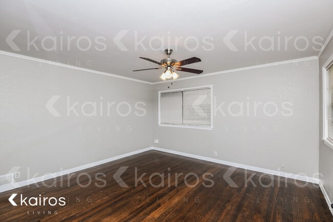 Photo - 2106 Skylark Dr