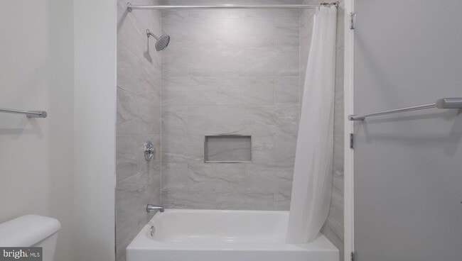 Photo - 4419 Ludlow St Unit 408 - APARTMENT A