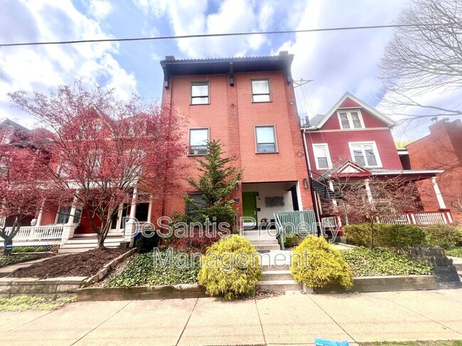 Photo - 332 Lehigh Ave Unidad 3B Rental