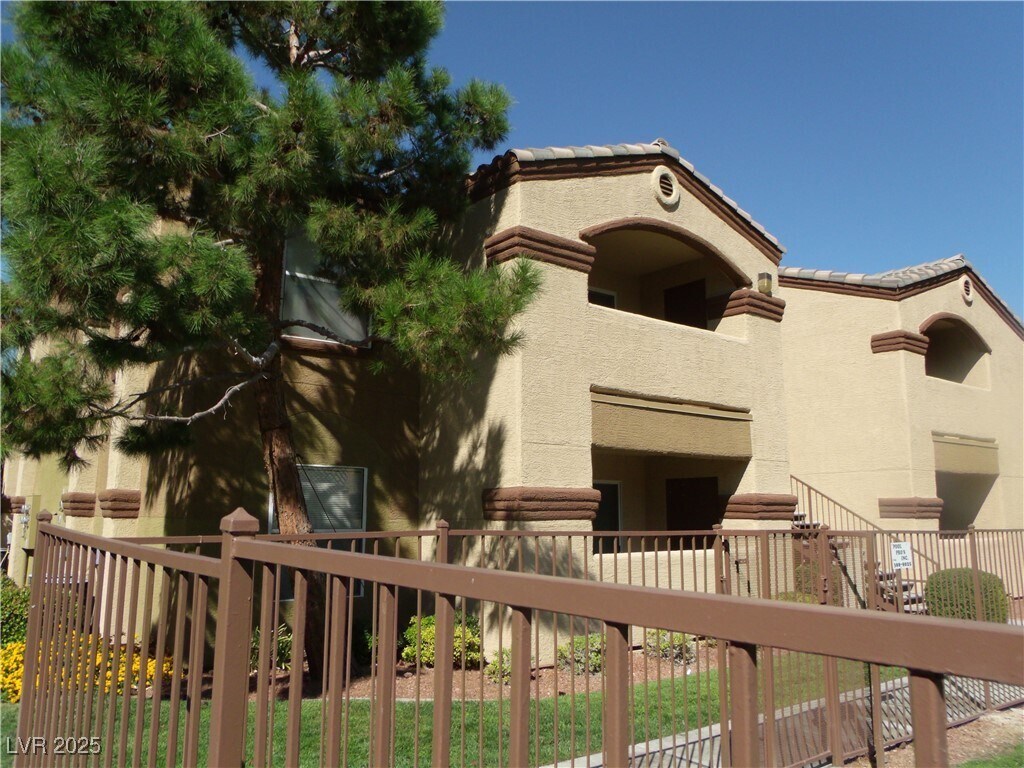 Photo - 5055 W Hacienda Ave Condo Unit 2013