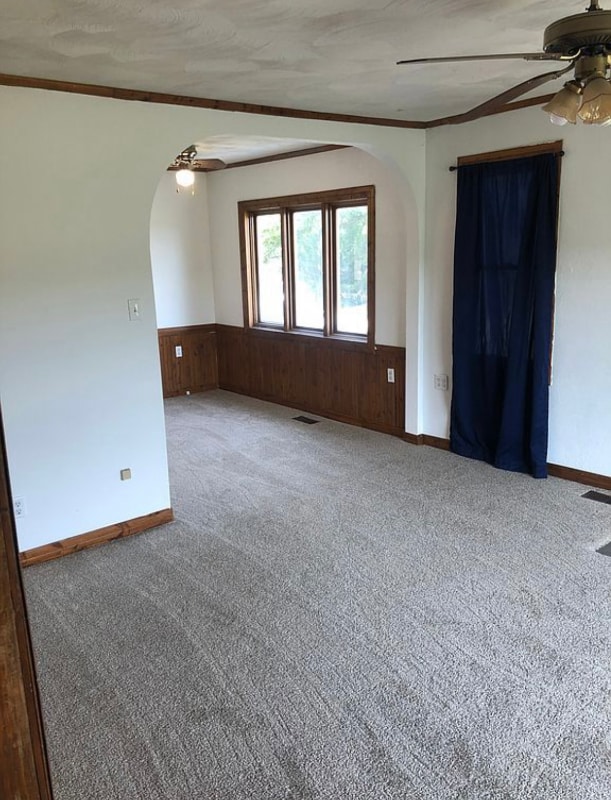 Photo - 205 S 1st St