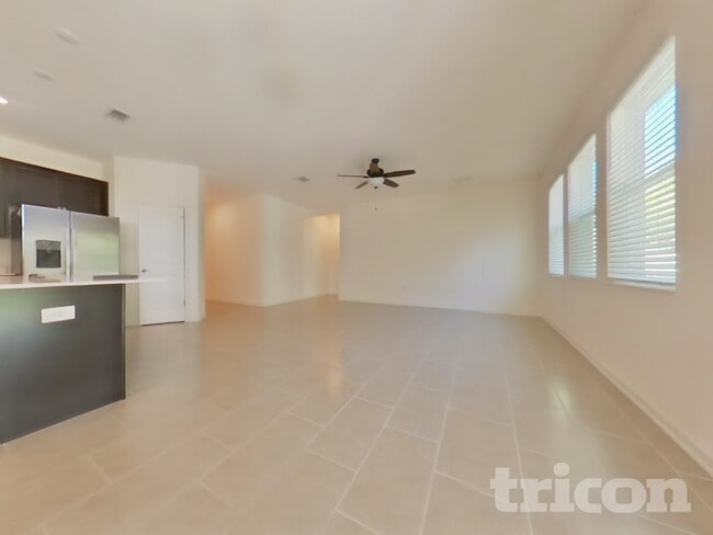 Photo - 33658 Sky Blossom Cir