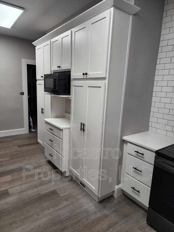 Photo - 226 E 16th Ave