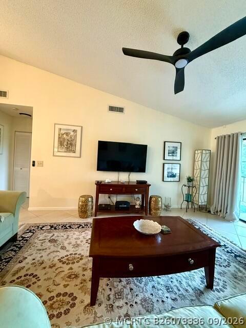 Photo - 1002 Keystone Dr Unit g