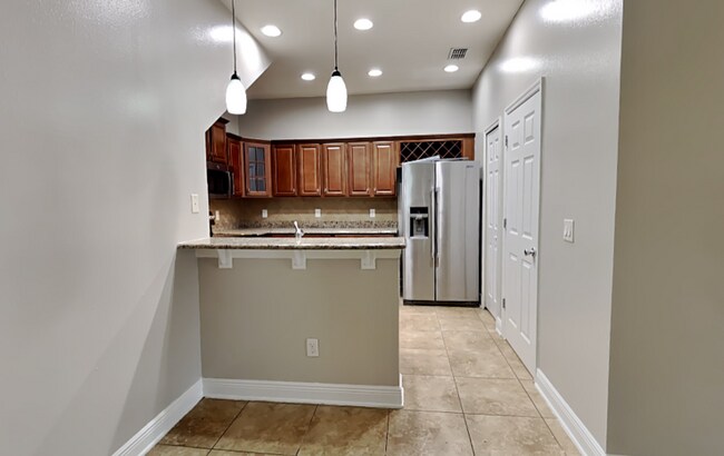 Photo - 9068 Shepton St