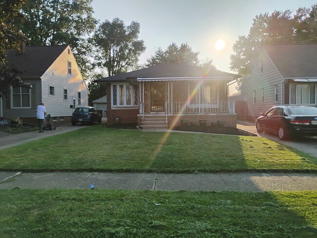 Building Photo - 5222 W 26th St Rental