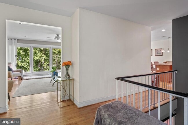 Photo - 3418 Annandale Rd