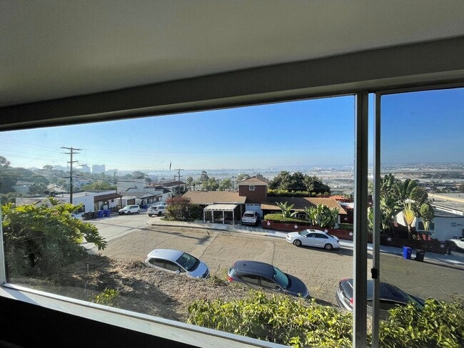 Building Photo - Guy & Crowell Unit 1554