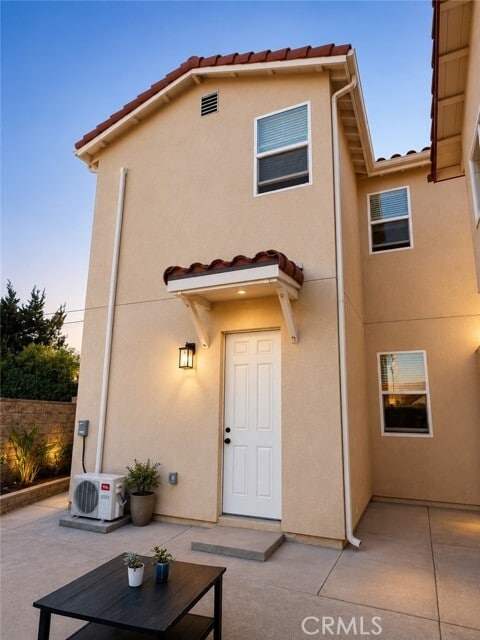Building Photo - 16322 Paseo De Rocha Dr