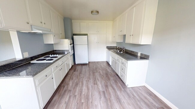 205 Plymouth