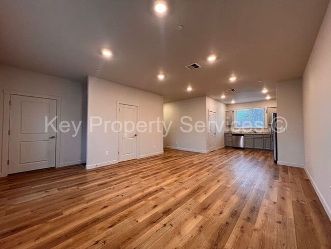 Photo - Woodland Townhome Just Minutes from i5