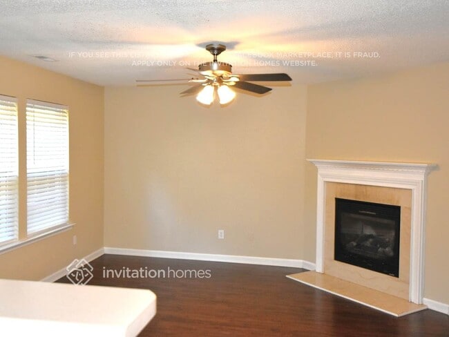 Photo - 4824 Jelynn St