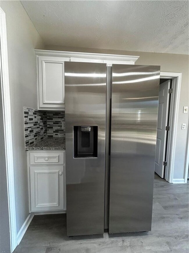 Photo - 249 Deerfield Ct