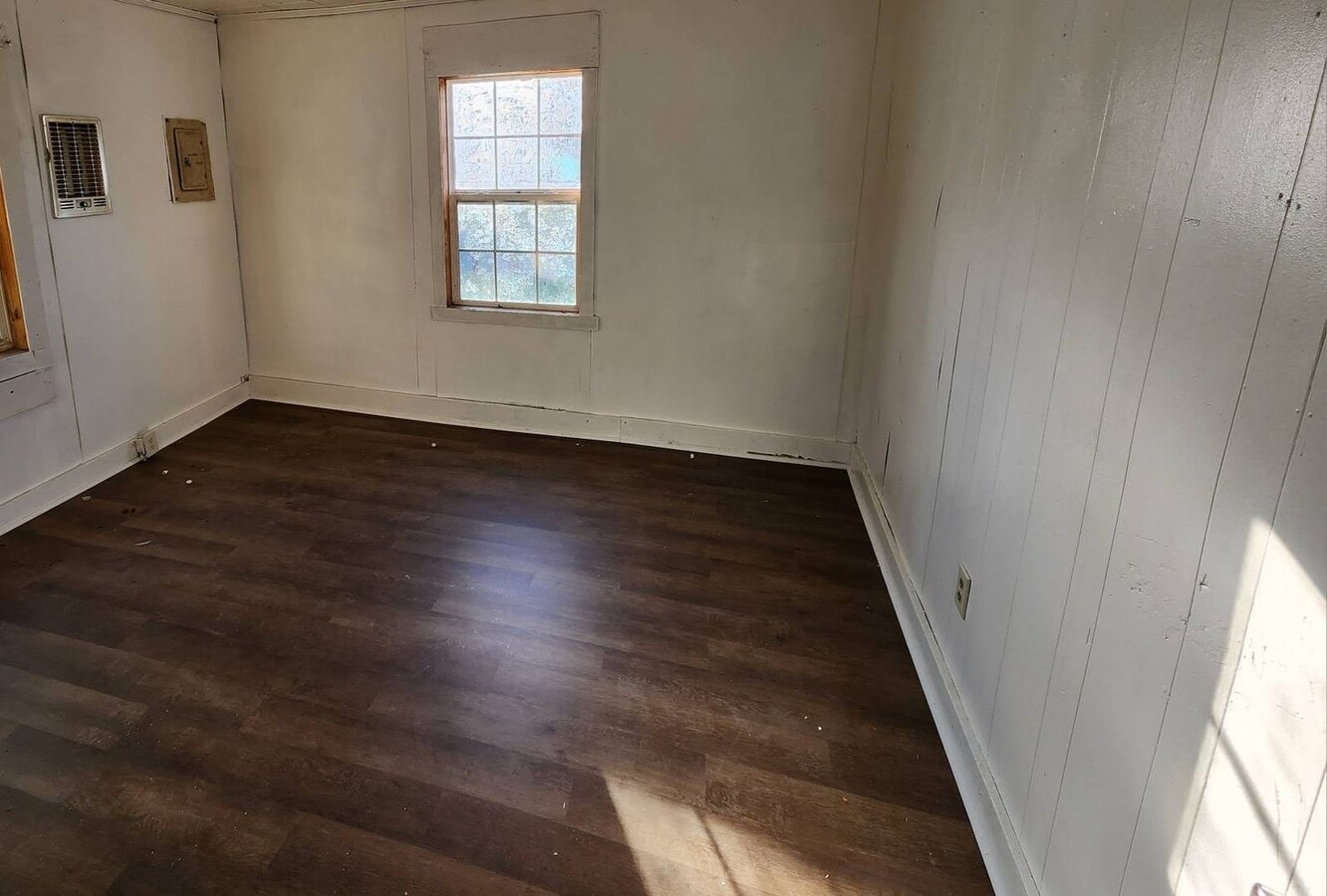 Photo - 801 St Cyr Ave Unidad #1