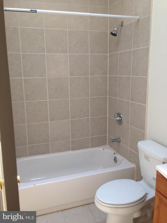 Photo - 621 Linnard St