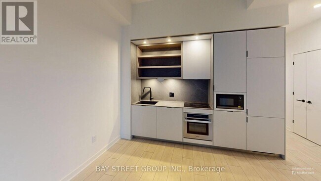 Photo - 55 Charles St E Unité 1007