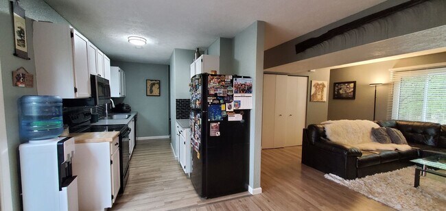 Photo - Maplewood Hills 2 Bedroom End Unit Townhome