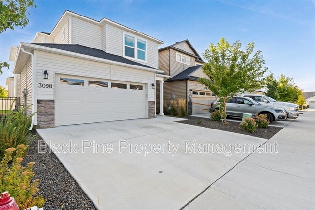 Photo - 3098 N Lochness Ave