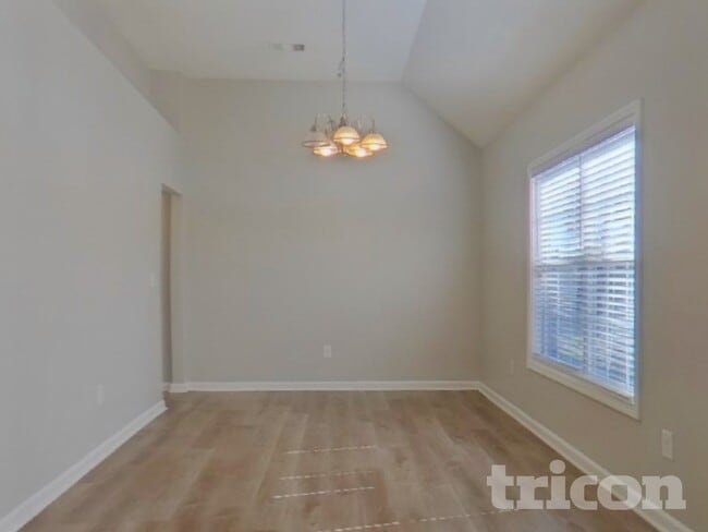 Photo - 207 Turtle Cv