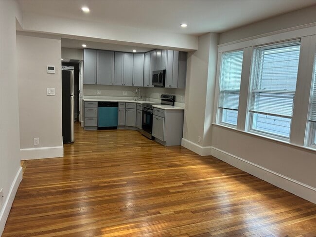 Photo - 122 Buttonwood St Unit 2