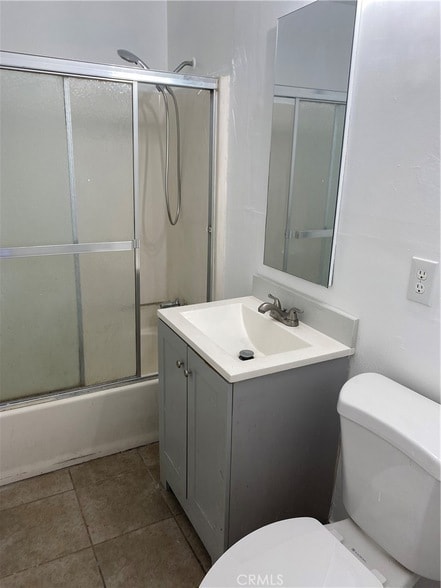 Photo - 1242 D St