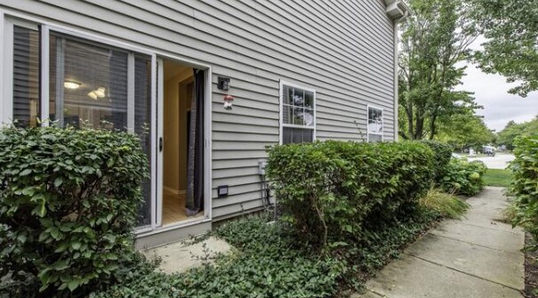 1342 Orleans Dr