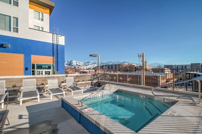 Photo - The Bonneville Apartments