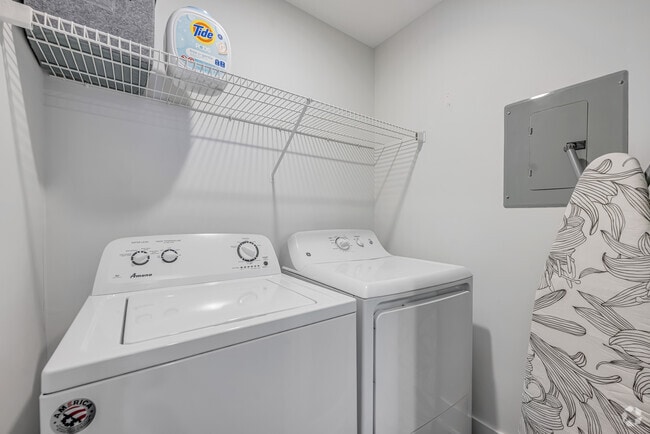 1BR, 1BA - 750SF - Laundry