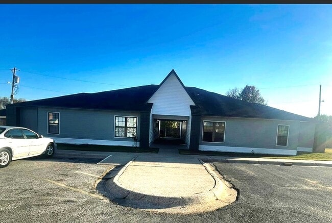 Photo - Ridgewood Apartments