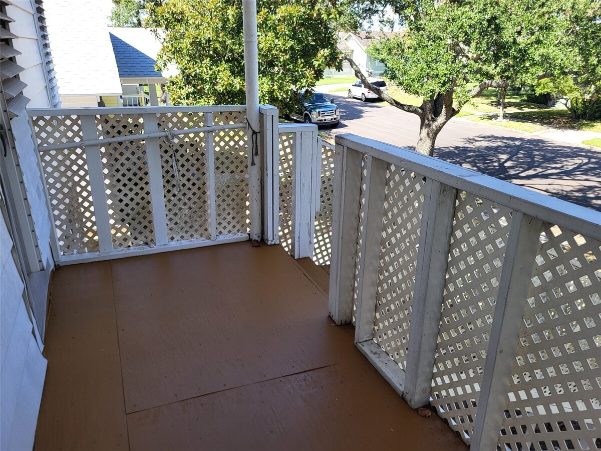 Photo - 4401 Ave Q 1/2 Unit 2