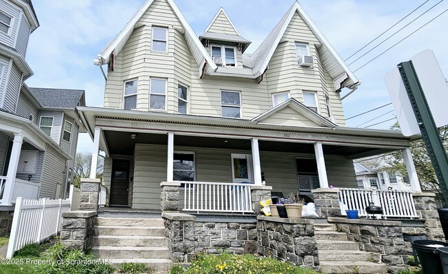 Photo - 304 Pittston Ave Apartamento