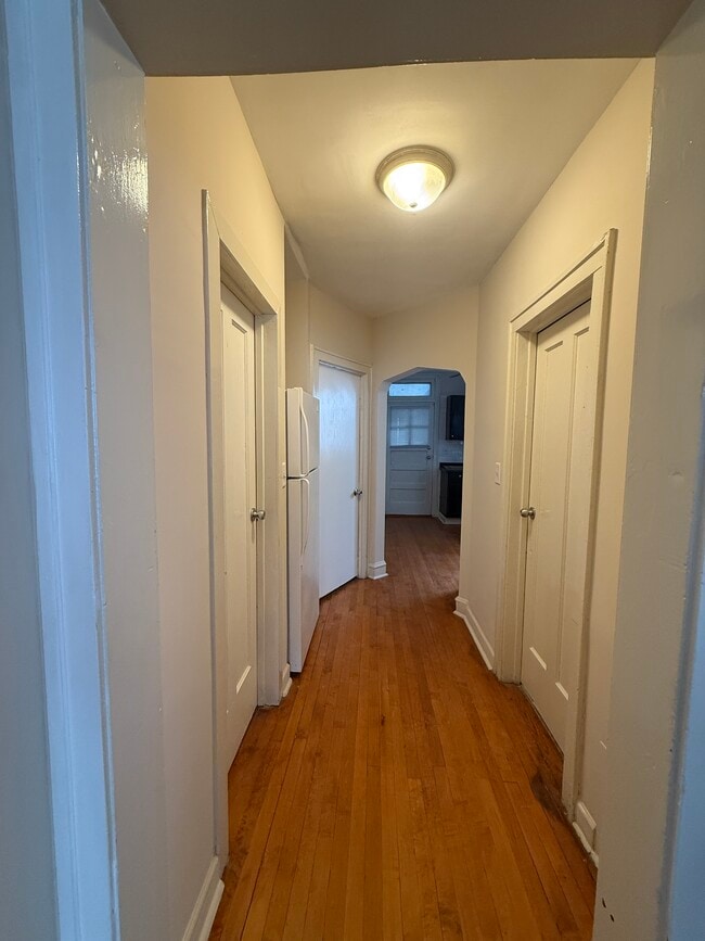 Photo - 5207 S Artesian Ave Unit 1