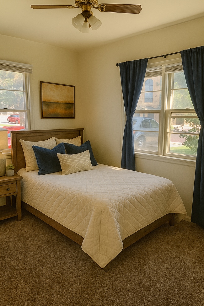 Photo - 1207 E Bradley St