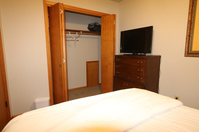 Photo - 1223 S Main St Unit 11