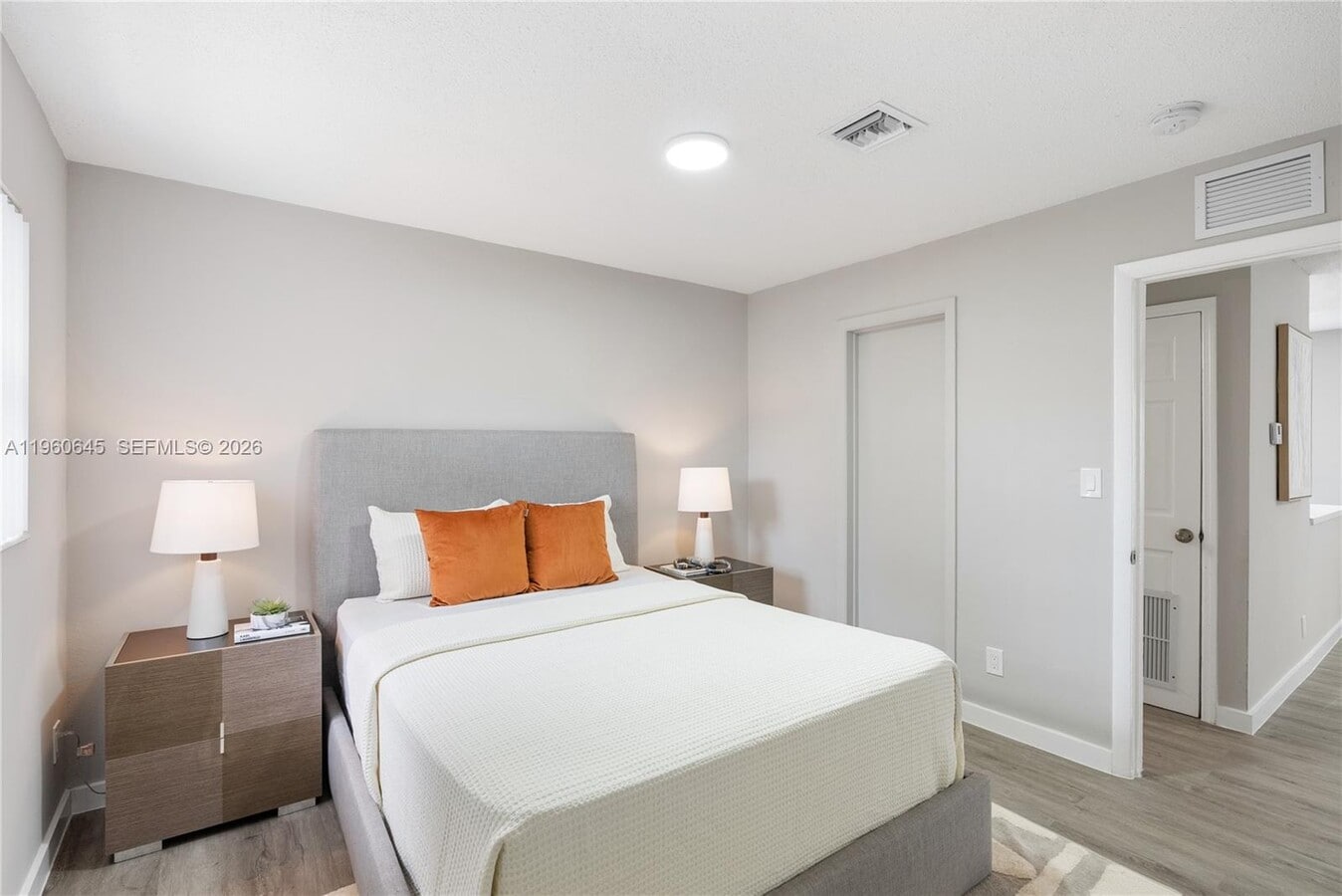 Photo - 322 SW 14th St Unidad 4