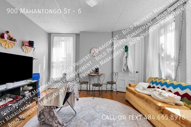 Photo - 900 Mahantongo St Unit 6