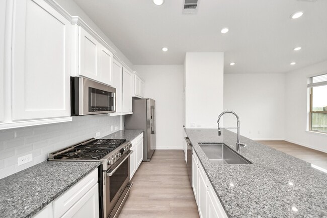 Photo - 22658 Sutherland Bend Ln