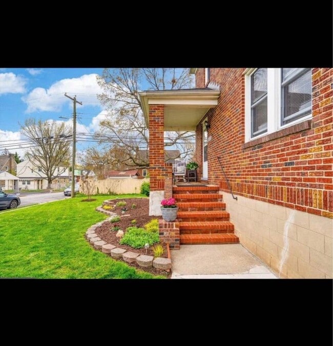 7800 Tilmont Ave Unit 1