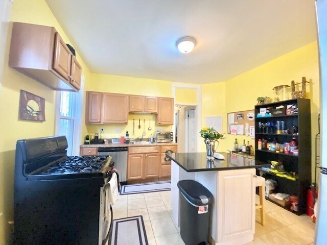 Photo - 10 Bucknam St Unit 1
