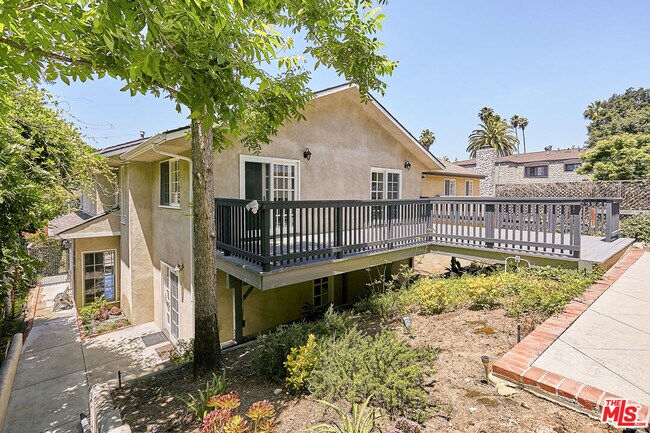 Photo - 188 California Terrace Apartment