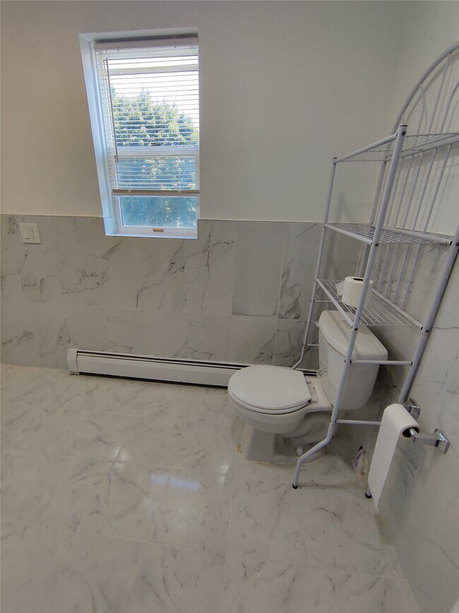 189 Grand Ave Unit 2