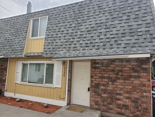 Building Photo - Haven Tri Plex Unit 2520 Rental