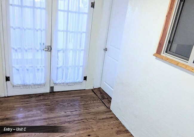 Photo - 121 Fiesta St