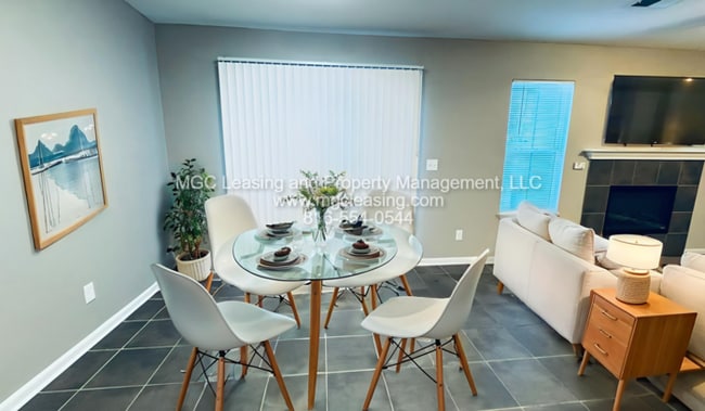 Photo - Baltimore Townhomes: Special Offer - One Month Free Rent!