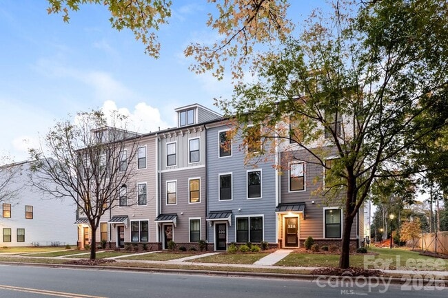 Photo - 342 Freeland Pk Dr