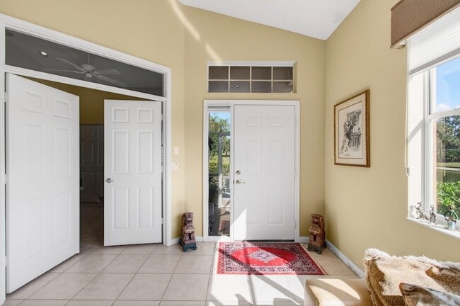 Photo - 6862 Swansea Ln