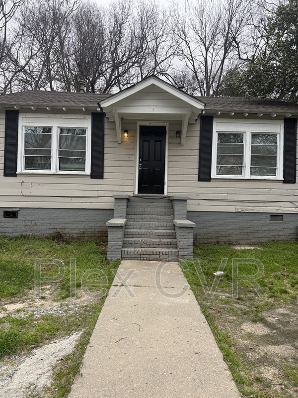 Building Photo - 4022 Young Ave